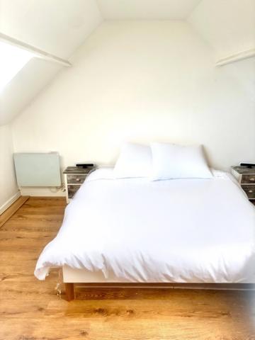 *En exclusivité* Bas de Tourneville*Maison de 72 m², 2 chambres, terrasses et jardin, exposé plein sud