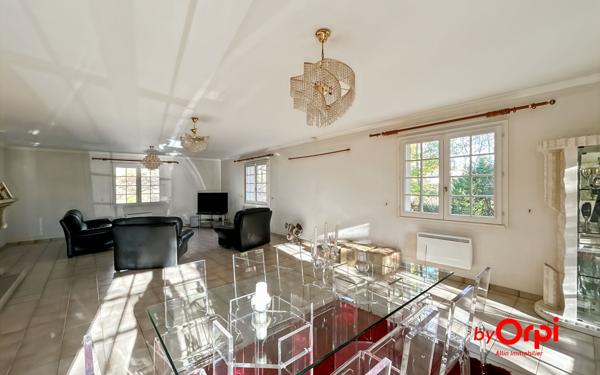 Maison à vendre    4 pièces •  Domérat