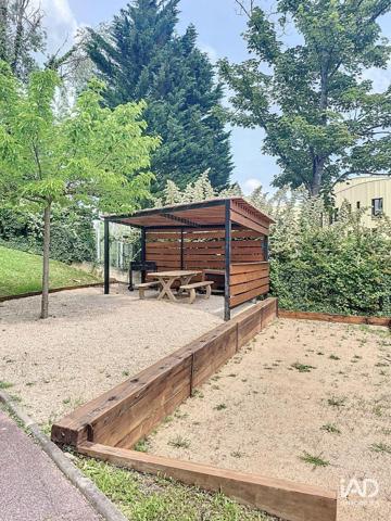 Location bureaux 143 m² Limonest