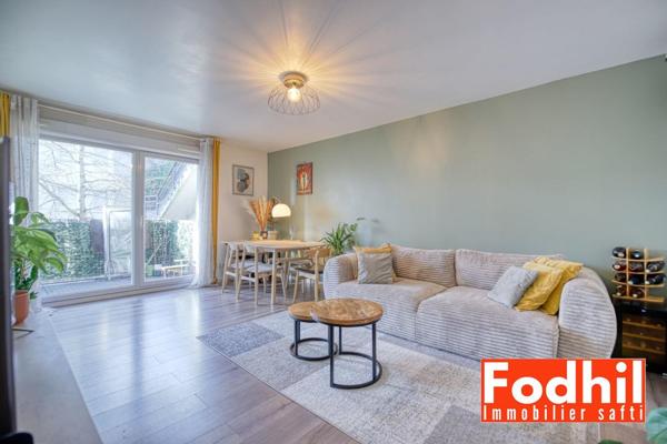 Appartement 3 pièces avec balcon avec Parking.