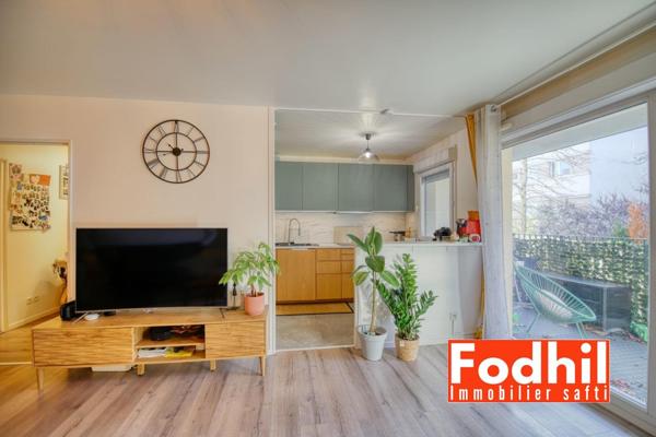 Appartement 3 pièces avec balcon avec Parking.