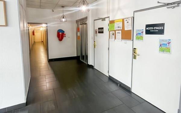 Appartement à vendre    1 pièce • 20 m2 Saint-Denis