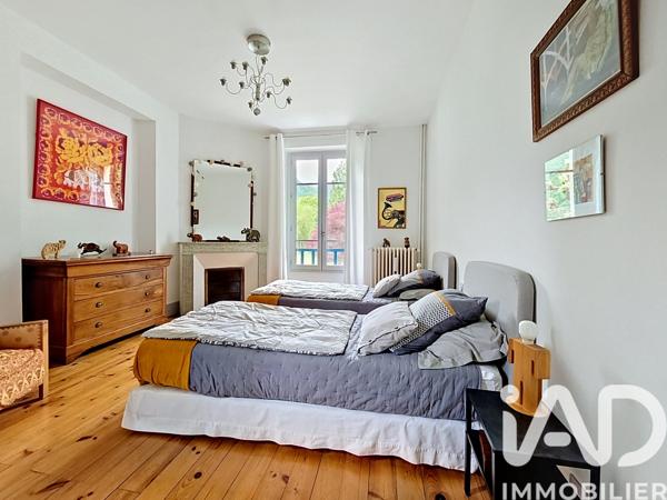 Maison à vendre 7 pièces 211 m² Bagnères-de-Luchon