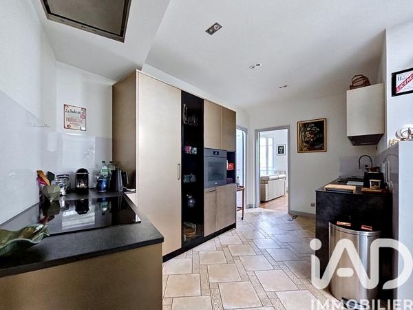 Maison à vendre 7 pièces 211 m² Bagnères-de-Luchon
