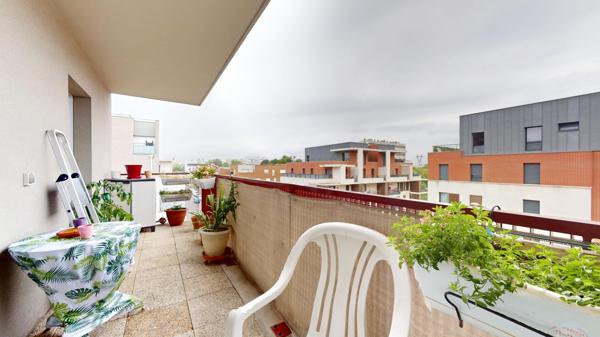 Appartement 4 pièces - proche T7 - RER C