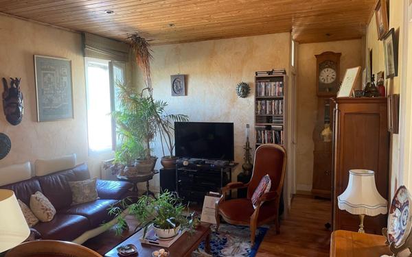 Appartement à vendre    3 pièces • 112 m2 Saillans