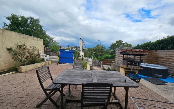 Maison à vendre    4 pièces • 88,51 m2 Saint-Étienne