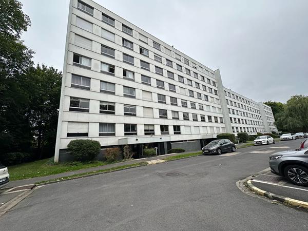 À VENDRE Studio 19 m² - LAMBERSART Canon d'Or - Dernier étage