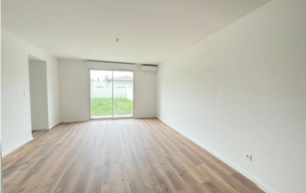 Vente Villa Villa clé en main avec jardin rénové(e) Vias   