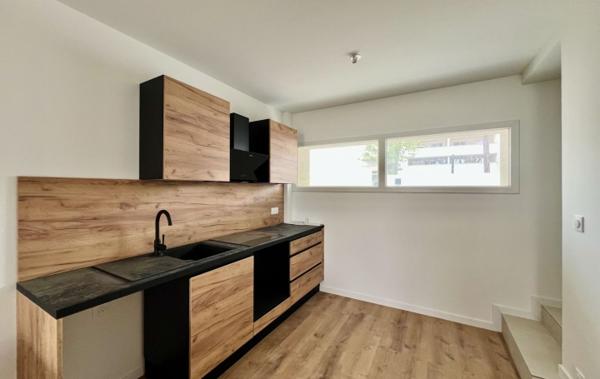 Vente Villa Villa clé en main avec jardin rénové(e) Vias   