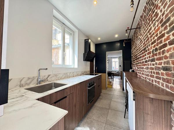 A VENDRE : T4 à LILLE • • 349 000 € FAI • Réf. 1871