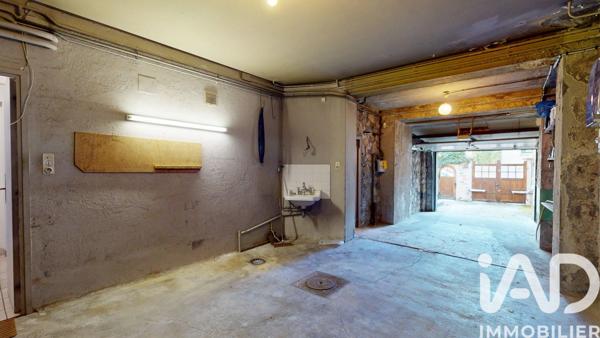 Maison à vendre 8 pièces 188 m² Clermont-Ferrand