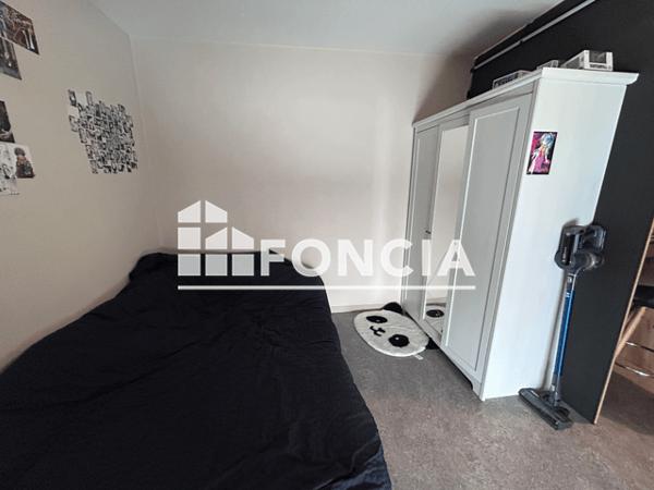 Location Studio 27.92 m² - 45 RUE MARCELIN BERTHELOT La Roche Sur Yon 85000