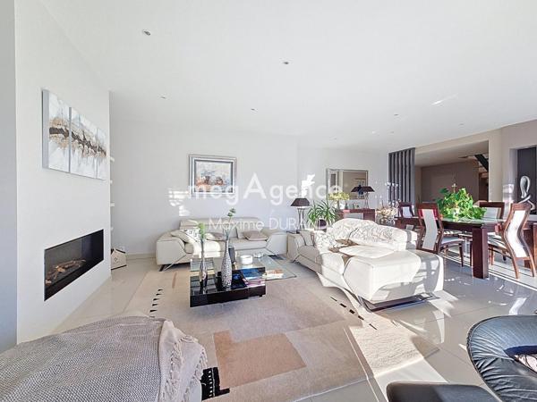 Maison à LA SEGUINIERE, 49280 - 6 pièces 166m²