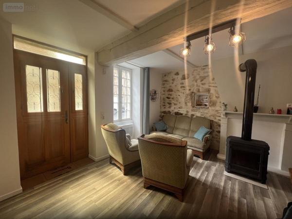 Maison à vendre à La Ferté Macé dans l'Orne (61600), ref : 61044-1988