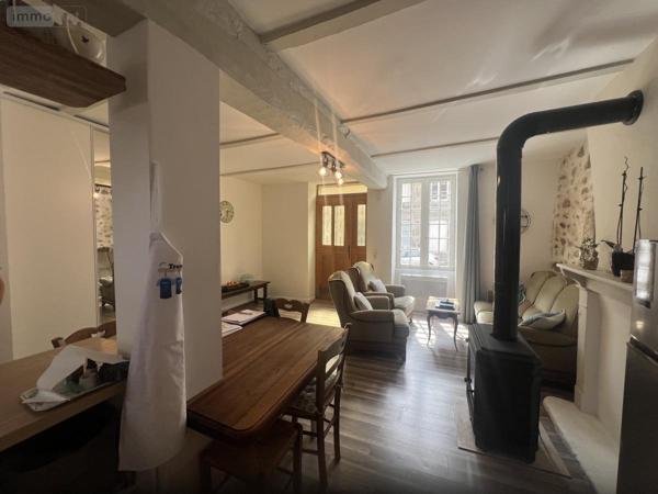 Maison à vendre à La Ferté Macé dans l'Orne (61600), ref : 61044-1988