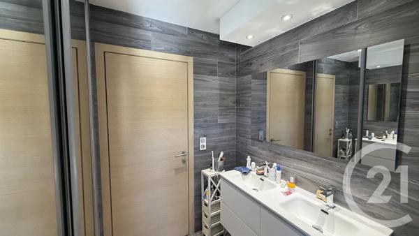Appartement à vendre  4 pièces - 91,23 m 2   BORGO  - 202