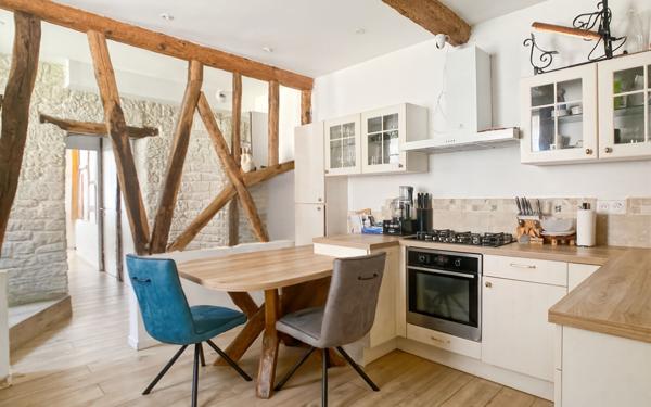 Maison à vendre    6 pièces • 132,94 m2 Toulouse