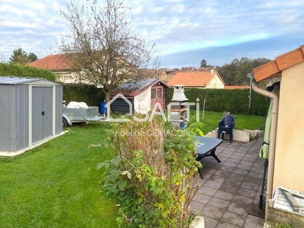 MAISON PLAIN-PIED 3 CHAMBRES AVEC GARAGE ET JARDIN