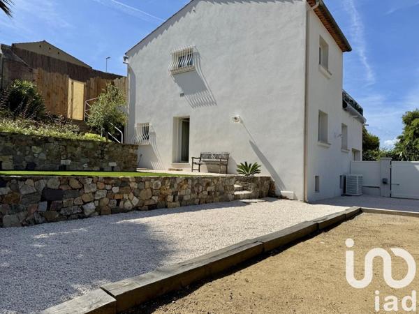 Maison 4 pièces de 108 m² à Sainte-Maxime (83120)