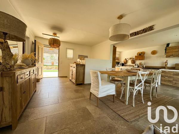 Maison 4 pièces de 108 m² à Sainte-Maxime (83120)