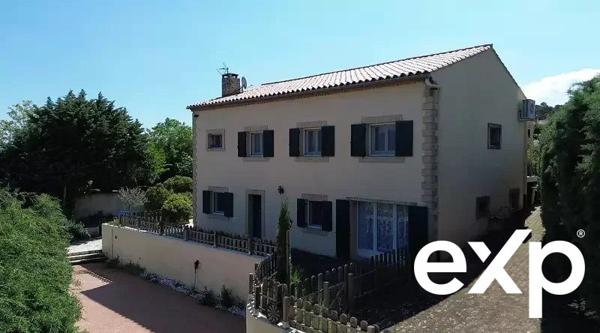 Grande villa - idéal 2 familles ou revenus locatifs