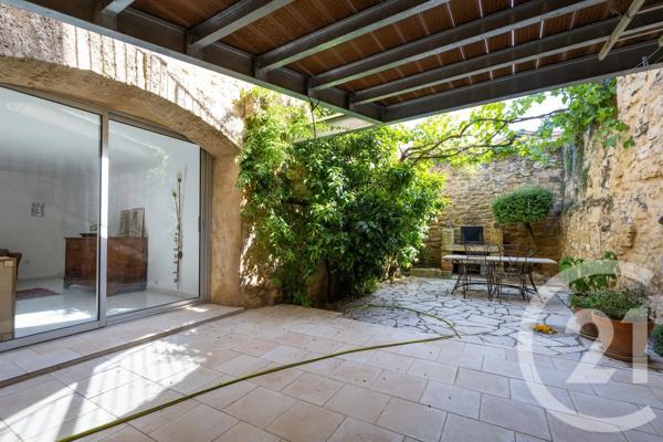 Maison à vendre  4 pièces - 93 m 2   MONTAGNAC  - 34