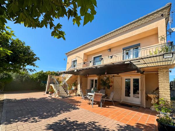 Bédarrides (84370) Maison Bedarrides 6 pièce(s) 135 m2