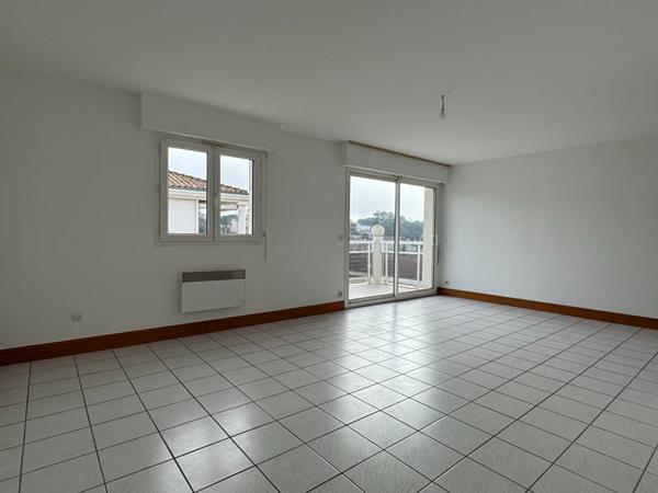 Appartement Royan 3 pièce(s) 70.54 m2 Royan