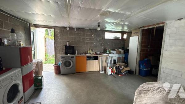 Sur la commune de Châlons-en-Champagne - secteur Verbeau, venez découvrir cette maison à usage ...