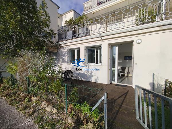 LA ROCHELLE APPARTEMENT T2 37 M² TERRASSE PLACE DE PARKING  La rochelle