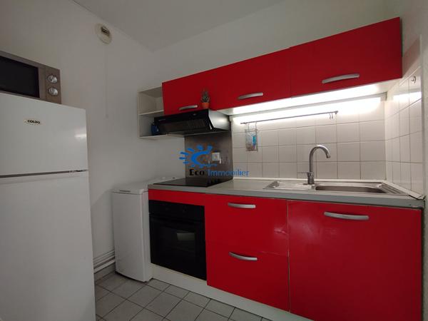 LA ROCHELLE APPARTEMENT T2 37 M² TERRASSE PLACE DE PARKING  La rochelle
