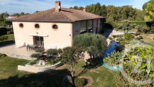 Maison à vendre  6 pièces - 147,58 m 2   MONTAUBAN  - 82