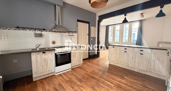 Location Appartement 4 pièces 100 m² - Périgueux 24000