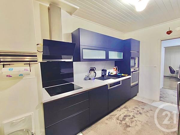 Appartement F5 à vendre  5 pièces - 82,30 m 2   BEYNOST  - 01