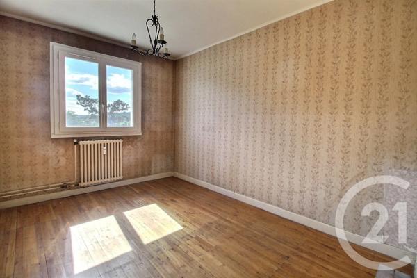 Appartement F5 à vendre  5 pièces - 82,30 m 2   BEYNOST  - 01