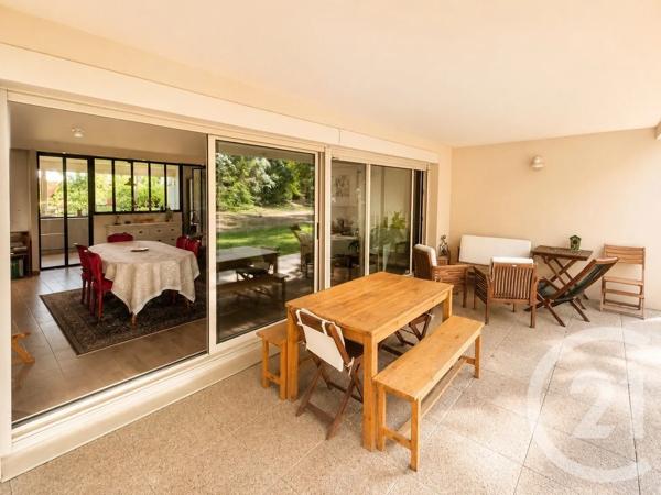 Appartement T4 à vendre  5 pièces - 155,34 m 2   BOURG EN BRESSE  - 01