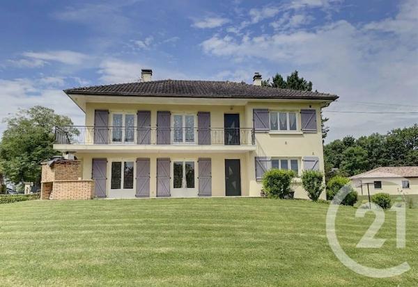Appartement T4 à vendre  5 pièces - 155,34 m 2   BOURG EN BRESSE  - 01