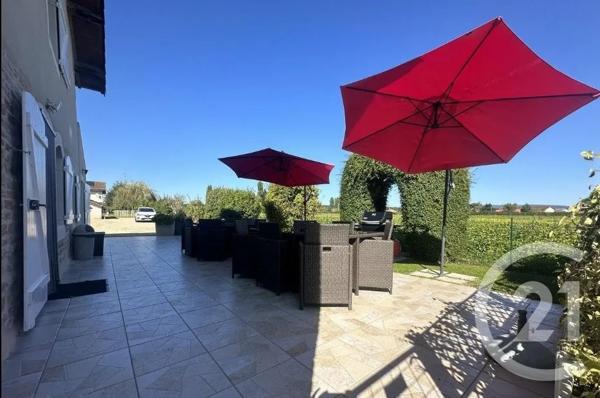 Maison à vendre  6 pièces - 152,46 m 2   PERONNAS  - 01