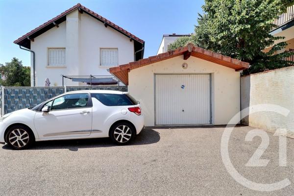 Appartement F3 à vendre  3 pièces - 84,28 m 2   AMBERIEU EN BUGEY  - 01