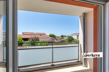 T1 EXCELLENT ETAT CENTRE MEYZIEU