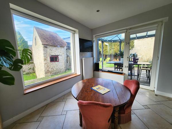 Maison Dourdan 8 pièces de 260 m2 habitable ! Cadre historique !