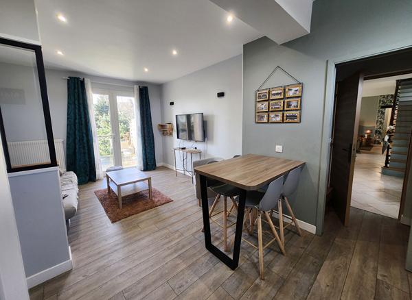 Maison Dourdan 8 pièces de 260 m2 habitable ! Cadre historique !