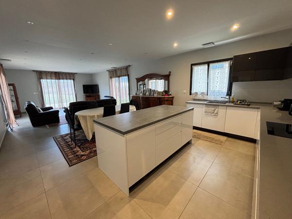 Maison Nevers 5 pièce(s) 157 m2