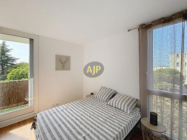 Appartement à vendre Cenon - 2 pièces, 38m² avec 1 chambre(s) à 139 000€ - AJP Immobilier Bordeaux Nansouty