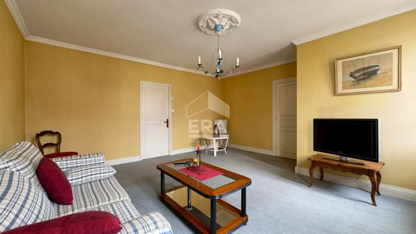 130 m² + Extensions Possibles : Un Potentiel Rare en Centre-Ville