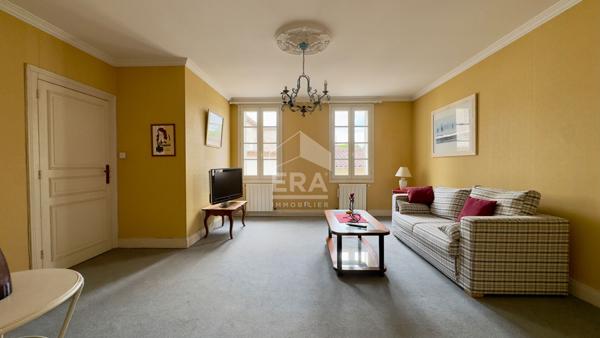 130 m² + Extensions Possibles : Un Potentiel Rare en Centre-Ville