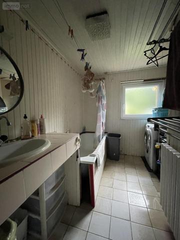 Maison à vendre à Saint-Mars-la-Brière dans la Sarthe (72470), ref : 72033-384