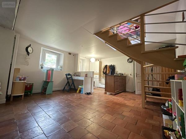 Maison à vendre à Saint-Mars-la-Brière dans la Sarthe (72470), ref : 72033-384