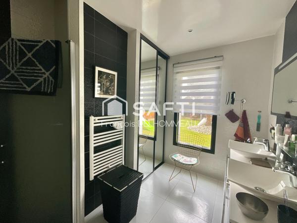 Maison contemporaine de plain-pied- aucun travaux-cadre paisible